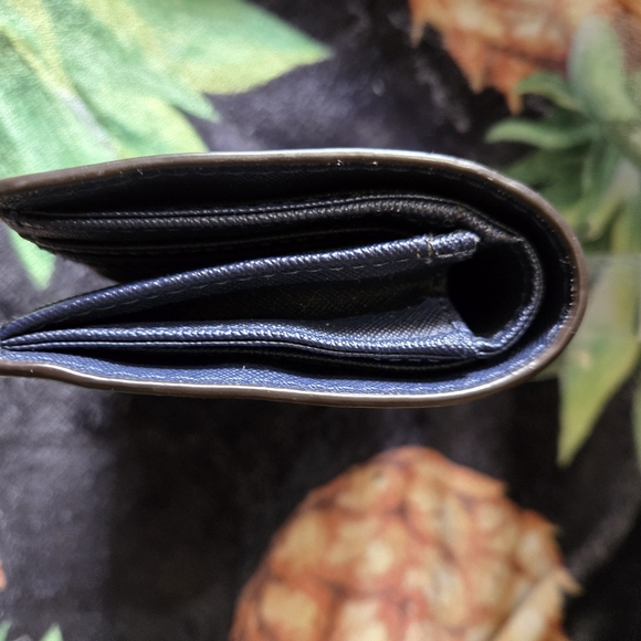 Michael Kors EUC Bifold Snap Floral Print Leather Wallet - Picture 4 of 9